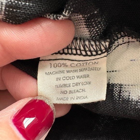 Passion Lilie Black & White Tie Waist Knee Length A-Line Skirt w Pockets - Picture 8 of 14